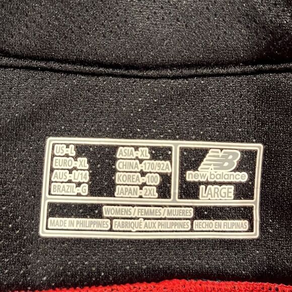 EUC New Balance women’s red 1/2 zipped thermal long sleeved top size large! - Picture 6 of 9